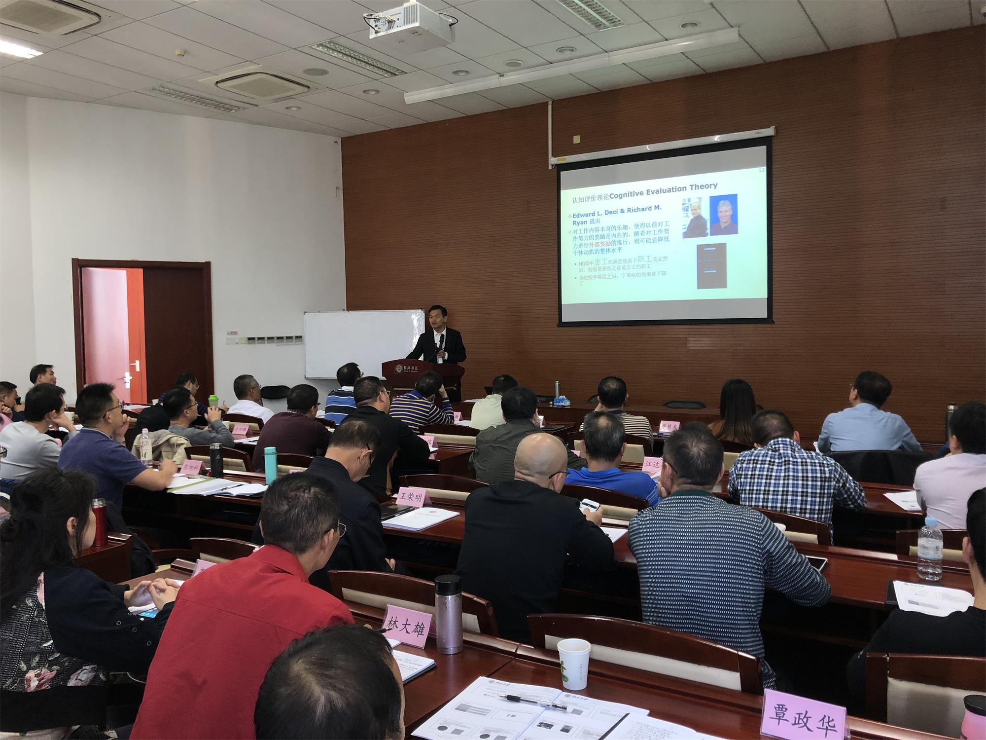 于強.jpg 于強.jpg